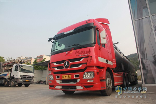 �A(y��)Ҋ(ji��n)���{������ǰ��(du��)·�r�M(j��n)���A(y��)Ҋ(ji��n)���Д�